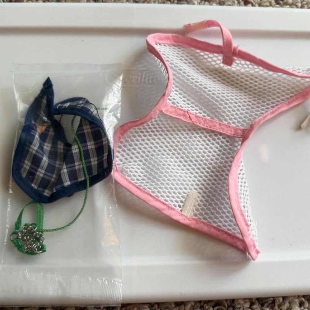 Barbie Women's multi Accessory - Picture 2 of 6